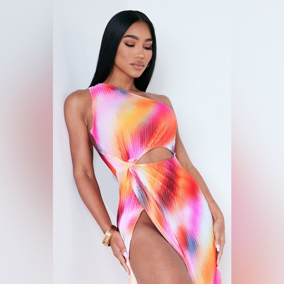 PINK ABSTRACT PRINT PLISSE KNOTTED SPLIT DETAIL MAXI DRESS - MEDIUM - Picture 3 of 6